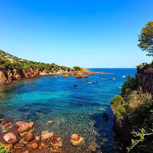 Hébergement de vacances Rénové Avec Terrasse St Raphael, Saint-Raphaël
